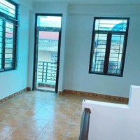 Chính Chủ Cần Bán Nhà Kim Giang ,32M2, Giá Bán 6,1 Tỷ, Vài Bước Ra Phố