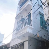 Chính Chủ Cần Bán Nhà Kim Giang ,32M2, Giá Bán 6,1 Tỷ, Vài Bước Ra Phố