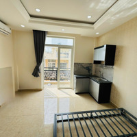 Chdv Full Nội Thất (Máy Lạnh, Giường, Tủ Lạnh, Tủ Quần Áo, Kệ Bếp) Gần Đh Luật, Chợ Bình Triệu