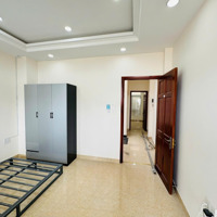 Chdv Full Nội Thất (Máy Lạnh, Giường, Tủ Lạnh, Tủ Quần Áo, Kệ Bếp) Gần Đh Luật, Chợ Bình Triệu