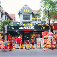 Cho Thuê Nhà Mặt Ph 150M2 Tại Xuân Thủy, Cầu Giấy, Hn, Chỉ Với 65 Triệu Vnd View Đẹp Mặt Tiền 8M