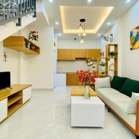 Kẹt Tiền Bán Nhà 61M2 Xây 3 Tầng Đường Nguyễn Kiệm,Gò Vấp Giá Bán 2Tỷ650.Gần Bệnh Viện 175.Hẻm 6M.