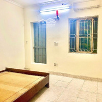 Bán Nhà C4 Thạch Bàn Rẻ Hơn Đất Gần Khu Đô Thị Garden City Vô Cùng Sầm Uất, Ô Tô Ngủ Tại Gia.