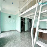 Cho Thuê Duplex Đầy Đủ Nội Thất Có Ban Công Tại Ngã 4 Thủ Đức, Cách Đh Ngân Hàng, Spkt 5P Đi Xe