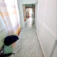 Nhà 1 trệt 300m2 (5x60) - Hẻm xe tải 8m - Lê Văn Lương - Nhỉnh 30 triệu/m2.