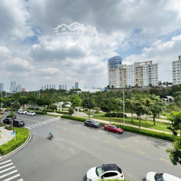 Cho Thuê Tầng Trệt Làm Showroom Tại Kđt Sala Đại Quang Minh Q2, 198M2, 60 Triệu/Th. Liên Hệ: 0935813819 Lyly