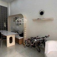 Nhàmặt Tiềndương Quảng Hàm P5, Gv , 4 Lầu ,Kd Sầm Uất , Giá Bán 12,5 Tỷ