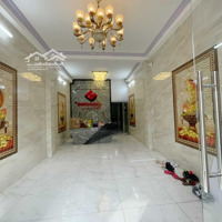 Ngay Cạnh Nguyễn Duy Trinh-Quận 2-Toà Nhà 4 Tầng Mặt Tiền Đường-Gần 100M2-Giá Chỉ 10.9Tỷcó Thương Lượngmạnh