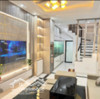 Hiếm Bán Nhà Gần Vincom Bà Triệumặt Tiền4,5M, 6 Tầng Lô Góc Sổ Nở Hậu Kinh Doanh Mạnh Đang Cho Thuê Kd