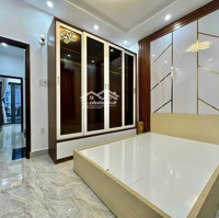 Bán Nhà Hẻm Đường Lê Hồng Phong, Phường 1, Quận 10, Dt: 9X4.5M, 4 Lầu, Giá Bán 8.7 Tỷ