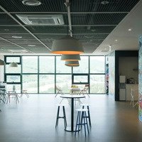 Bán Nhà 2Mặt Tiềnhoàng Việt, Q. Tân Bình - Dt: 8.6 X 25M Cn: 202M2 7 Tầng - Hđt 210 Triệu - Giá Bán 63 Tỷ