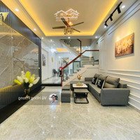 Nhà Đẹp 3 Tầng Mới Phố Miếu Hai Xã ,Ngõ Nông 2 Ngoặt Tới Nhà, Ngay Gần Đường Hồ Sen Chỉ Hơn 2 Tỷ.