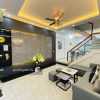 Nhà Đẹp 3 Tầng Mới Phố Miếu Hai Xã ,Ngõ Nông 2 Ngoặt Tới Nhà, Ngay Gần Đường Hồ Sen Chỉ Hơn 2 Tỷ.