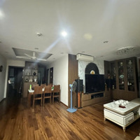 Cho Thuê Chung Cư 100M2 3 Ngủ Đủ Đồ Tại Quận Tây Hồ Chỉ Việc Xách Valy Vào Ở