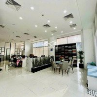 Cho Thuê Shop House Sunrise City North 130M2 Nằm Ngay Góc 2 Mặt Tiền Giá Bán 70 Triệu. Liên Hệ: 0974790798