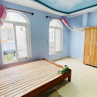 Khai Trương Căn Studio Cửa Sổ Trời Lớn Rộng 30M2 Tại Quận 4