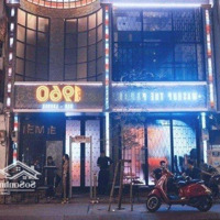 Chính Chủ Bán Nhà Mặt Tiền Siêu Vị Trí 4 Tầng Đề Thám Quận 1 -Diện Tích4X23, Hdt 160 Triệu - Bán 55 Tỷ