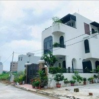 Mở Bán Quỹ Đất Dịch Vụ Song Phương
50M- Đường 11M, Vỉa Hè 2,5M- Mặt Tiền 3.25M- Hướng Đông N....