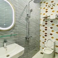 Bán Nhà Đường Cách Mạng Tháng 8 Q3, Sổ Hồng Trao Tay, Tiện Ích Xung Quanh Đầy Đủ