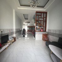 Bán Nhà 1 Lầu Đúc, 177M2 Ngay Thị Trấn Hóc Môn