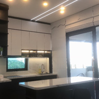 Bán Siêu Phẩm Hiếm Có Dòng Tiền , Khép Kín Đông Ngạc , Thang Máy , Full Nội Thất , Giá Mềm.