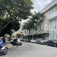Mt Hoàng Việt P. 4 Q. Tân Bình - 10,5X21M. Cn 165,35M2 - 6 Tầng - Hđt 190 Triệu/Th - 68 Tỷ
