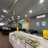Sang Gấp Quán Bán Cơm Và Bún Thương Hiệu
