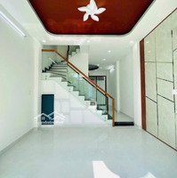 Cần Tiền Xoay Vốn Bán Nhà Nguyễn Văn Quá, P.đht, Q.12 64M2/2Tỷ9 Hđt 6Th Liên Hệ: 0798206026 Đức