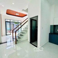 Cần Tiền Xoay Vốn Bán Nhà Nguyễn Văn Quá, P.đht, Q.12 64M2/2Tỷ9 Hđt 6Th Liên Hệ: 0798206026 Đức