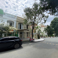 Bán Gấp Duy Nhất Căn Hưng Thái Giá Tốt Tại Phú Mỹ Hưng, Tân Phong, Quận 7, Tp.hcm, 26,5 Tỷ. Em Luân