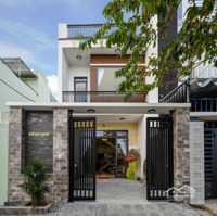 Bán Nhà Riêng Tại Bình Chánh, 100M2, 4 Phòng Ngủ 2 Vệ Sinhhàng Hot Chính Chủ
