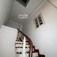 Gia Đình Định Cư Nước Ngoài Cần Bán Nhà Phân Lô Phố Giang Văn Minh - Đội Cấn, Ba Đình, Hn.