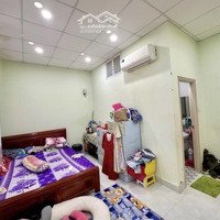 Chủ Gửi Bán Gấp Căn Nhà 2 Tầngdiện Tích72M2 Ngay Vạn Phúc City, Giá Nhỉnh 5 Tỷ, Shr, Vuông Vức.