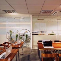 Văn Phòng 80M2- 100M2 ,Mặt Tiềnhoàng Văn Thụ, View Kính , Hướng Sân Bay Tsn 3P.