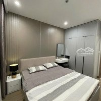 Bán Trước Tết Căn 1 + 1 Sakura Vinhomes Smartcity 43M2 Giá Bán 2.95 Tỷ . Liên Hệ: 0949891456