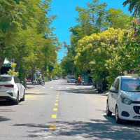 Nguyễn Sắc Kim B1-7 Lô 21 Lên Số Nhà 45 Dt- 96.3M2 Đẹp Vuông Vức Ngag 5M - Hướng Tây Nam.
