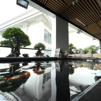 Gia Đình Em Cần Bán Penthouse Vip 44 Yên Phụ Ba Đình 500M