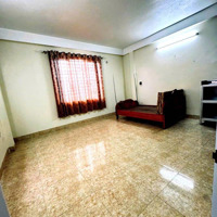 Bán Nhà Phố Đông Ngạc _ Quận Bắc Từ Liêm _ Đường Thông Ô Tô