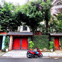 Bán Biệt Thự Khu Mỹ Đình 2 , 210M2 , 4 Tầng ,Mặt Tiền10M , Giá Bán 60 Tỷ, Nam Từ Liêm