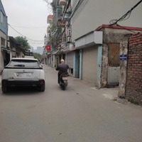 Bán Nhà Riêng Phố Vĩnh Hưng, Ngõ 2 Oto Tránh, Ở Ngay: 44M2, 3T,Mặt Tiền5,7M. Sổ Riêng Nở Hậu.