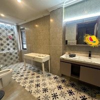 Siêu Phẩm Toà Nhà 10 Tầng, Mặt Phố Ẩm Thực Nguyễn Văn Tuyết. Vị Trí Đắc Địa 80M2, Doanh Thu 100 Triệu/T
