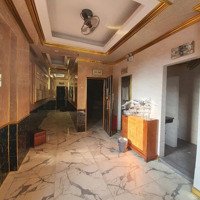 Bán Nhà Mặt Phố Hoàng Quốc Việt Siêu Đẹp - 192M2, 6T, Mt6.2M Giá Chỉ 96 Tỷ.