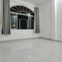 Nhà Mở Và Làm Chdvmặt Tiềnđbp Q.1 P.đa Kao Ngay Đinh Tiên Hoàng 4 Phòng Ngủ 3 Vệ Sinh4L St Giá Bán 18 Triệu Liên Hệ: 0901 970 599.