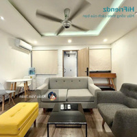 1 Phòng Ngủban Công, Tách Bếp Cao Cấp Siêu Thoáng, Siêu Đẹp Ngay Hàng Xanh,Cầu Sg, Quận 1 & Tiện Đi Quận 2