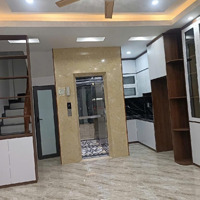 Bán Nhà Đường Âu Cơ Tứ Liên Tây Hồ Nhà 5 Tầng Mới Xây Đẹp Cầu Thang Máy Giá Bán 8,3 Tỷ
