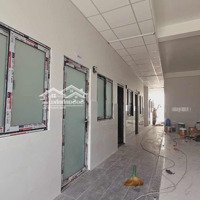 Chdv 400M2, 3 Tầng - Tổng 42 Phòng - Thu Nhập 1.8 Tỷ Năm - Gần Ngã Tư Thủ Đức, Liên Hệ: 0939208616
