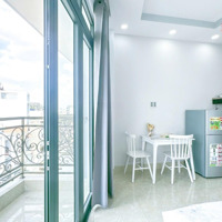 Cho Thuê Căn Hộ Full Nội Thất Mới 100%, Có Ban Công Máy Giặt Riêng Gần Chợ Bà Chiểu Quận Bình Thạnh
