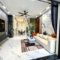 Nhà Siêu Đẹp Quận 11 , Full Nội Thất Giá Chỉ 2Tỷ980 . Ngay Khu Vực Sầm Uất Nhất Quận 11