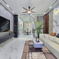 Nhà Siêu Đẹp Quận 11 , Full Nội Thất Giá Chỉ 2Tỷ980 . Ngay Khu Vực Sầm Uất Nhất Quận 11