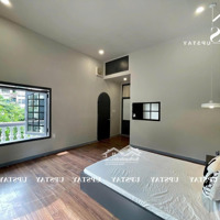 Căn Hộ Ban Công Full Nội Thất Tách Bếp Quận 10 Ngay Điện Biên Phủ